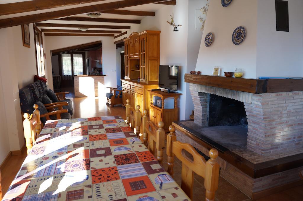 Casa Rural Os Arregueses Alquézar Екстериор снимка